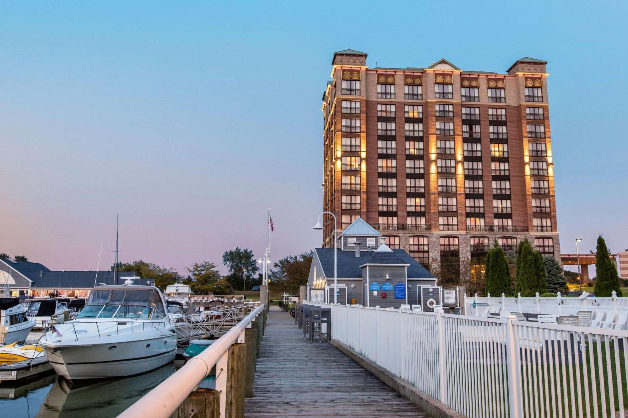 Shoreline Inn & Conference Center, Ascend Hotel Collection Muskegon Extérieur photo